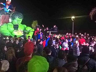 petrosino-si-chiude-l-edizione-2017-del-carnevale-di-petrosino-record-di-pubblico-per-un-edizione-strepitosa