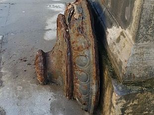 allarme-furto-rientrato-ecco-cosa-e-successo-alla-fontana-di-piazza-ex-mercato-del-pesce