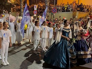 mazara-festino-di-san-vito-2025-il-corteo-storico-a-quadri-viventi-incanta-la-citta