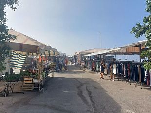 petrosino-torna-il-mercato-estivo-in-piazza-biscione-al-via-la-seconda-edizione