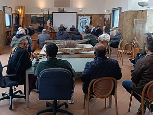 san-vito-lo-capo-operatori-turistici-e-amministratori-a-confronto-su-servizi-e-movida