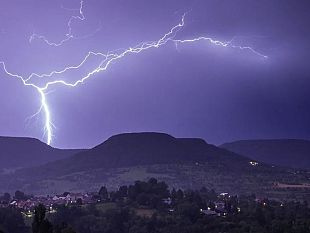 sicilia-allerta-gialla-per-temporali-improvvisi-poi-da-giovedi-calano-le-temperature