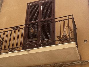 processo-per-favoreggiamento-prostituzione-a-mazara-colombiana-cerca-di-scagionare-calafato-ma-il-presidente-del-tribunale-la-mette-in-difficolta