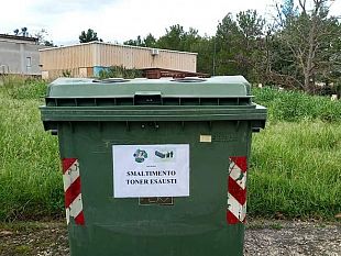 salaparuta-istallato-contenitore-raccolta-toner-esausti