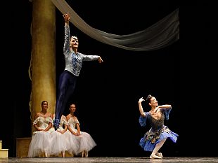 trapani-il-desiderio-femminile-e-la-psiche-maschile-cajkovskij-reinventato-sul-palco-del-di-stefano