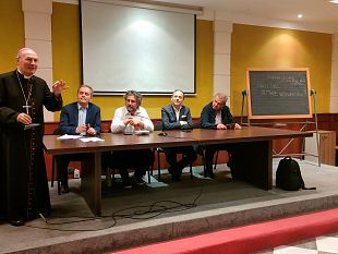 mazara/crisi-settore-vitivinicolo-incontro-a-mazara-documento-unitario-di-sindaci-associazioni-e-rappresentanti-cantine
