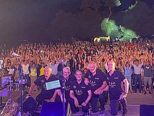 in-migliaia-per-la-festa-dei-50-anni-della-spa-music