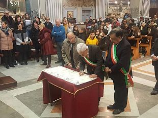 lamministrazione-sottoscrive-gemellaggio-per-la-beatificazione-del-principe-di-palagonia-protettore-dei-sindaci