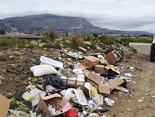 trapani-sciacalli-del-degrado-in-azione-indignazione-del-sindaco-tranchida