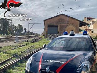 castelvetrano/castelvetrano-sorpresi-con-100-litri-di-gasolio-rubati-arrestati-due-uomini