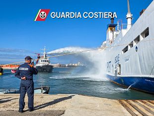 trapani-operazioni-in-porto-per-esercitazione-antincendio-e-security