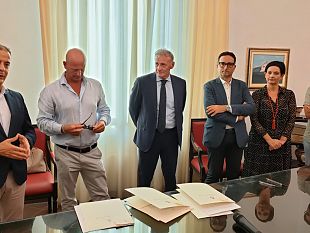 una-punta-di-sal-sindaco-vai-dove-ti-porta-il-vento