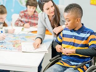 salemi-disagi-sui-servizi-per-alunni-disabili-la-protesta-dei-genitori