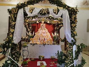 laltare-di-san-giuseppe-dellauser-presso-la-chiesa-di-san-francesco-da-paola