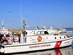 mazara-la-capitaneria-contro-abusivismo-demaniale-sequestrata-una-struttura