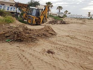 tre-fontane-e-torretta-al-via-interventi-di-rimozione-sabbia-dal-lungomare-bonifica-arenile-e-posizionamento-delle-passerelle-per-disabili