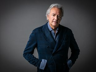 trapani-corrado-tedeschi-in-luomo-che-amava-le-donne-al-cine-teatro-ariston