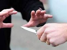 denunciato-dalla-polizia-un-giovane-trovato-in-possesso-di-un-coltello-a-serramanico