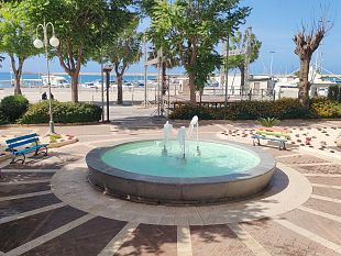 mazara-riattivata-la-fontana-di-villa-garibaldi-funzionera-per-sempre-o-solo-per-i-grandi-eventi