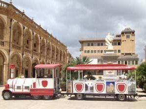 torna-il-trenino-da-sabato-11-luglio-il-servizio-turistico-per-il-collegamento-dei-litorali