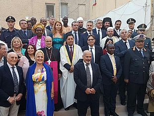 a-blue-sea-land-58-paesi-e-150-mila-visitatori-chiuso-a-mazara-l-expo-cluster-paesi-mediterranei-africa-e-medio-oriente