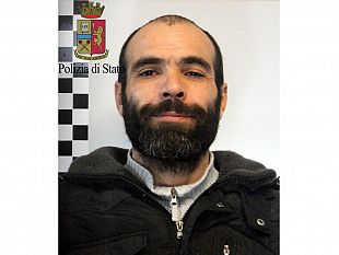 coltivava-marijuana-casa-arrestato-dalla-squadra-pegaso-della-polizia