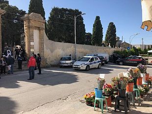 cimitero-su-prenotazione-obiettivo-citta-chiede-al-sindaco-alfano-di-rivedere-il-provvedimento