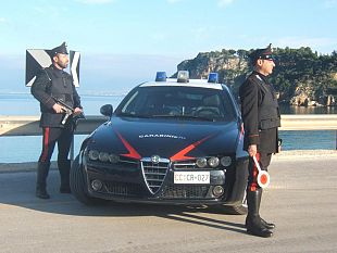 tampona-i-carabinieri-e-scappa-denunciato