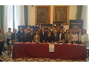 video-trapani-presentato-progetto-free-water-promosso-dai-club-rotary-coinvolti-11-istituti-scolastici