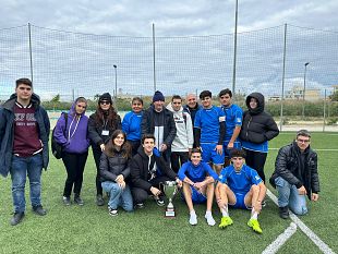 listituto-di-istruzione-superiore-leonardo-da-vinci-marino-torre-allevento-un-calcio-per-ogni-voce