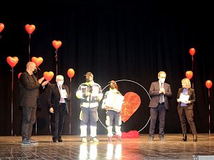 marsala-batticuore-batti-onlus-e-ciuri-donano-defibrillatore