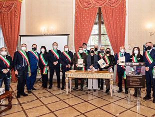 prefettura-siglato-dai-sindaci-della-provincia-un-protocollo-della-memoria