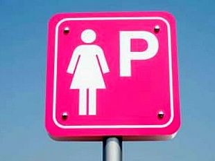 trapani-istituiti-due-stalli-di-sosta-rosa