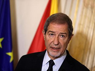 castelvetrano/pacco-bomba-e-minacce-al-presidente-musumeci