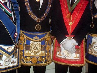 logge-massoniche-proviamo-a-capirne-di-piu-ed-a-sdrammatizzare-certi-rituali