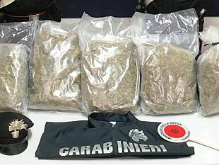 marsala-trasportava-5-kg-di-marijuana-arrestato-dai-carabinieri-dopo-un-lungo-inseguimento