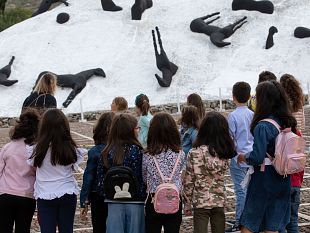 gibellina-al-via-lo-scorso-9-ottobre-liniziativa-caleidoscopica-arte-e-libri