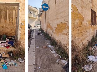 mazara-in-via-fratelli-cervi-da-tempo-discarica-abusiva-nei-locali-ex-sede-consorzio-agrario