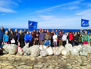 pantelleria-raccolti-oltre-130-chili-di-rifiuti-nellambito-delle-azioni-di-educazione-ambientale-il-mare-del-parco