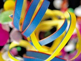 mazara-carnevale-2015-sfilate-di-carri-allegorici-tanta-musica-e-divertimento
