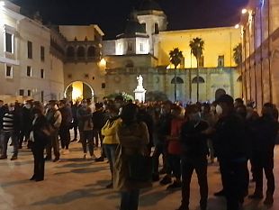 video-mazara-scendono-in-piazza-tutte-le-attivita-protagoniste-dellultimo-dpcm-del-premier-conte