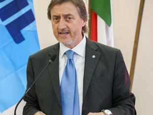 trapani-un-libro-e-un-concorso-fotografico-per-raccontare-il-lavoro-oggi-la-uil-verso-la-ix-conferenza-d-organizzazione