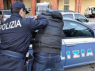 la-polizia-di-stato-esegue-una-misura-cautelare-nei-confronti-di-un-uomo-violento