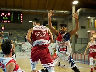 vittoria-esterna-per-la-pallacanestro-trapani-battuta-cassino