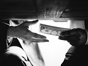 una-punta-di-sal-non-rubare-parola-di-sorella-onesta