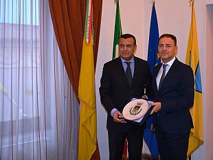 mazara-il-console-generale-di-tunisia-a-palermo-in-visita-al-palazzo-di-citta