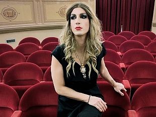 marsala-giovanna-la-parrucchiera-torna-in-scena-con-minna