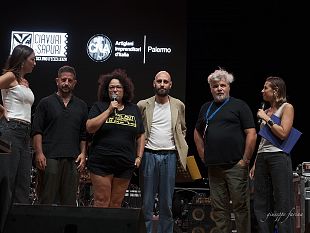 a-nome-loro-la-piazza-di-mondello-gremita-in-memoria-delle-vittime-di-mafia