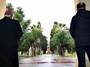 domenica-31-e-lunedi-1-novembre-il-cimitero-restera-aperto-dalle-8-alle-17