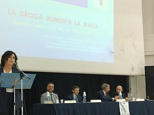 mazara-allis-francesco-ferrara-il-convegno-promosso-dalla-questura-di-trapani-la-droga-alimenta-la-mafia
